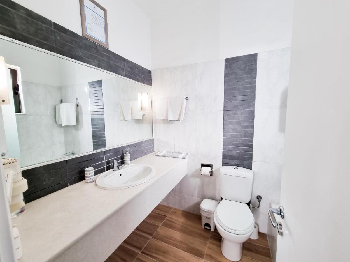 Penelope Hotel Іялісос Екстер'єр фото